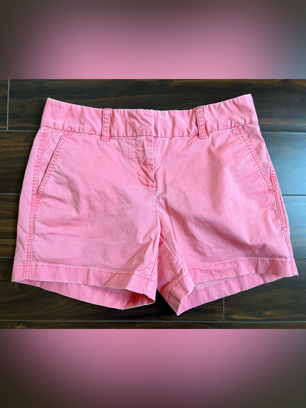 Vineyard Vines Women’s Bright Pink/Coral Cotton Shorts, 2, EUC